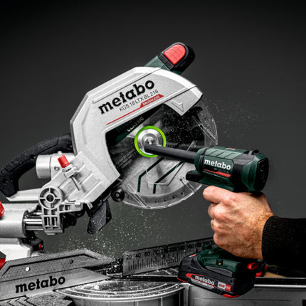 Pistola di soffiaggio a batteria Metabo BP 18 LTX BL 18 V brushless + 2x batteria 4,0 Ah + caricabatterie