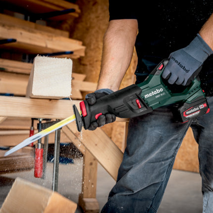Metabo SSEP 18 LT Akku Saebelsaege 18 V 32 mm 2x LiHD Akku 4 0 Ah Ladegeraet 4 - toolbrothers