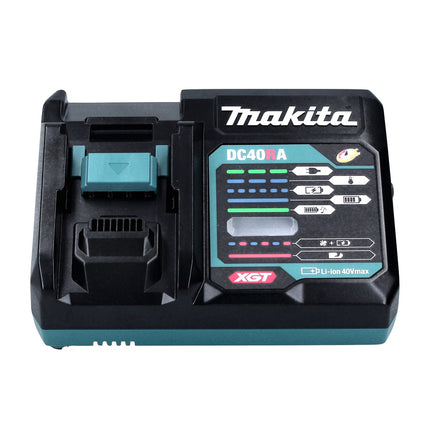 Kit alimentatore Makita 40 V max. con 2 batterie BL 4025 da 2,5 Ah ( 2x 191B36-3 ) + Caricabatterie rapido DC 40 RA ( 191E07-8 ) + Adattatore di ricarica ADP10 LXT su XGT 14,4 V 18 V ( 191C10-7 )