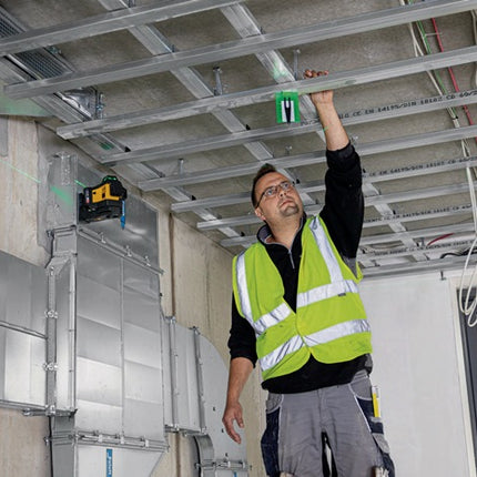 STABILA laser multilinea LAX 600 G ± 4 ° ± 0,3 mm/m ( 8001895888 )