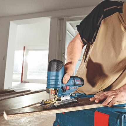 Bosch GST 12V-70 Professional Seghetto alternativo a batteria ( 06015A1001 ) - senza batteria, senza caricatore